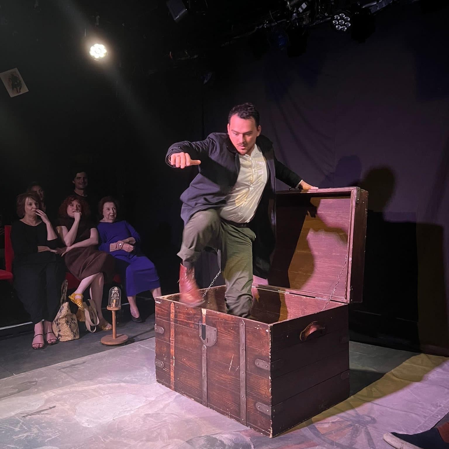 On Performing, Writing and All in Between unnamed-2