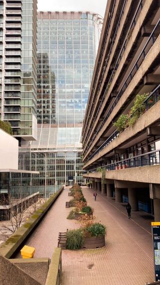 The Barbican is one of the most iconic sights of London’s urbanist architecture. This giant complex is home to a multitude of creative undertakings, including productions by the LSO since 1982, Mime festival, exhibitions of the likes of Noguchi and Alice Neel. 

Follow @islington_london for more recommendations. 

📸Edited by @i.am_kuper